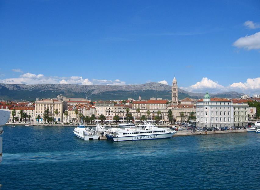 Historické centrum Splita so Zvonicou Katedrály sv. Domnia